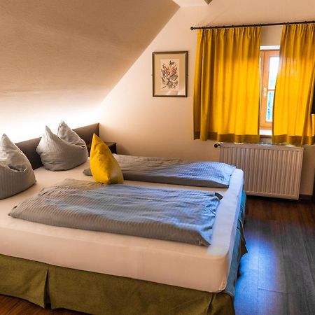 Hotel Restaurant Taverna Eching  Экстерьер фото